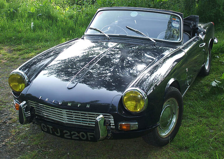 Triumph Spitfire & GT6 Wiper Blades - Genuine TEX Brand - Pair For Mk2, Mk3, MkIV, GT6 Mk1